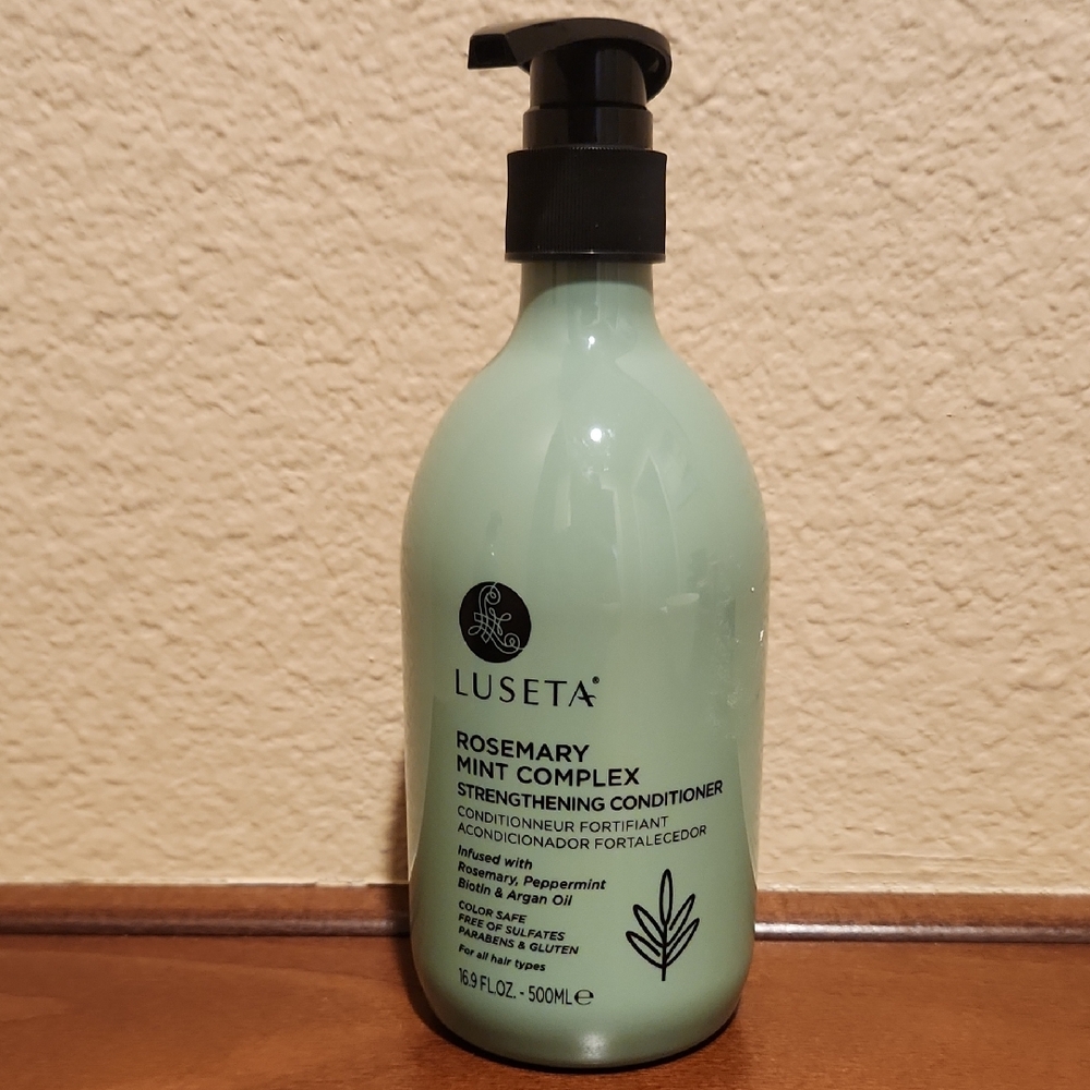 Luseta Conditioner Rosemary Mint Complex Strengthening